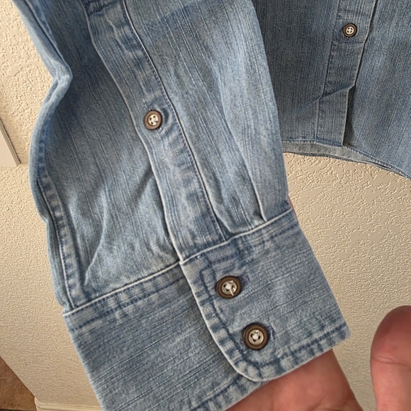 Untuckit Chambray Alleanza Blue Denim Shirt 2 NEW - Picture 5 of 8